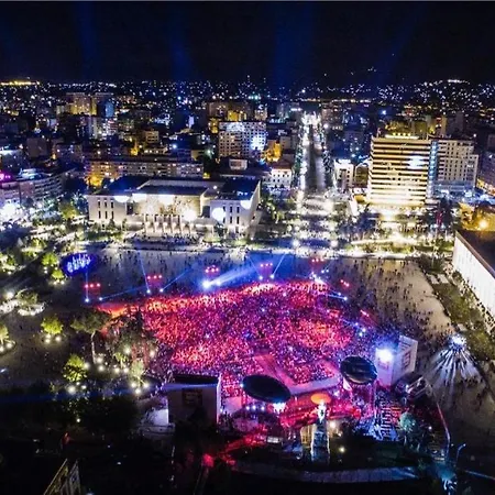 Mozart * Tirana